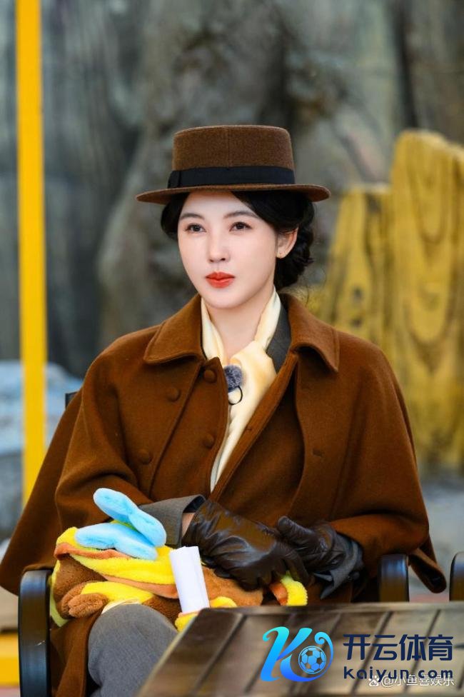 杨子姗复刻关之琳版十三姨